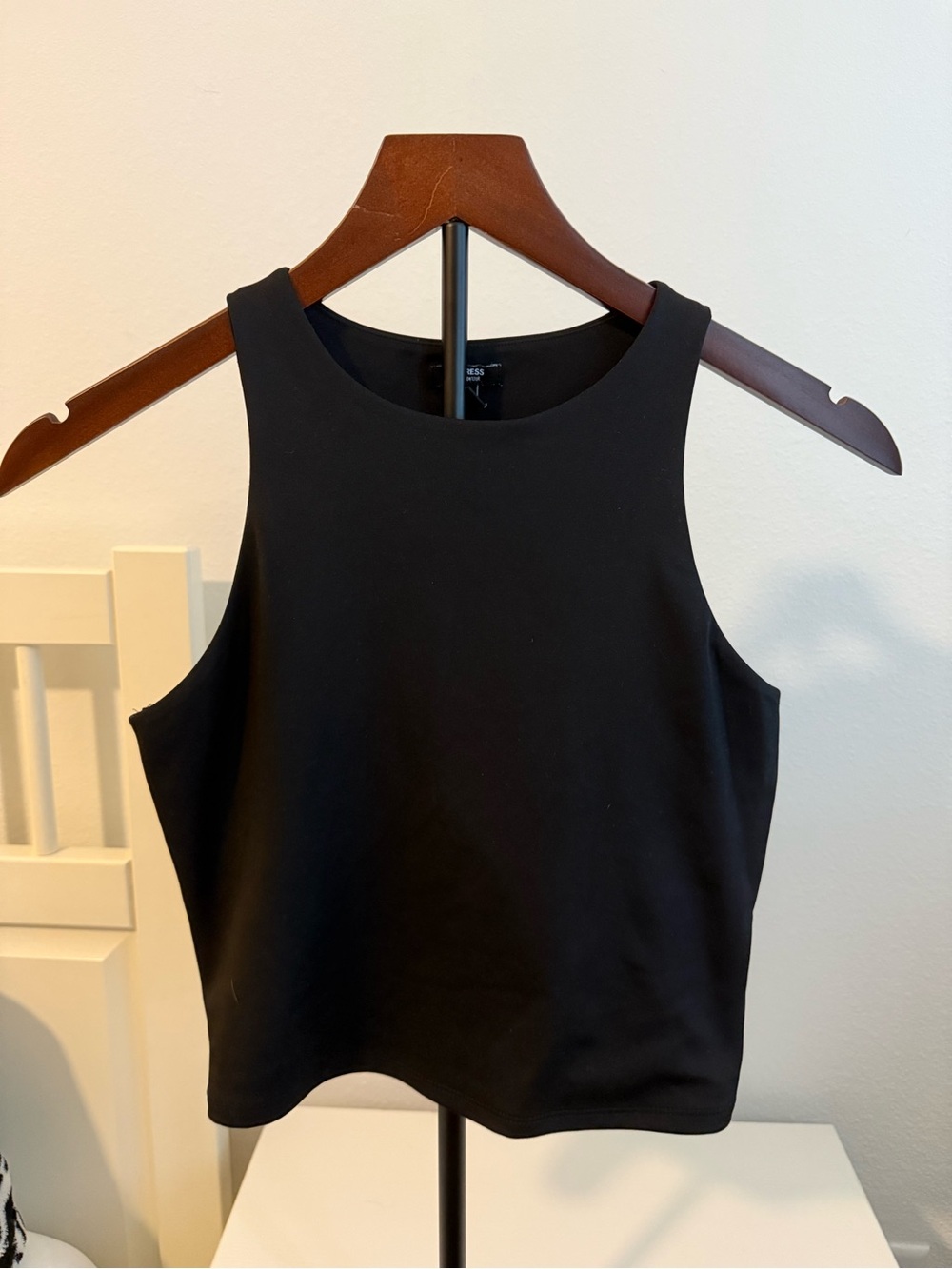 Express Black Cropped Tank
